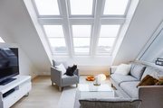 Velux,  белое полиуретановое мансардное окно Астана